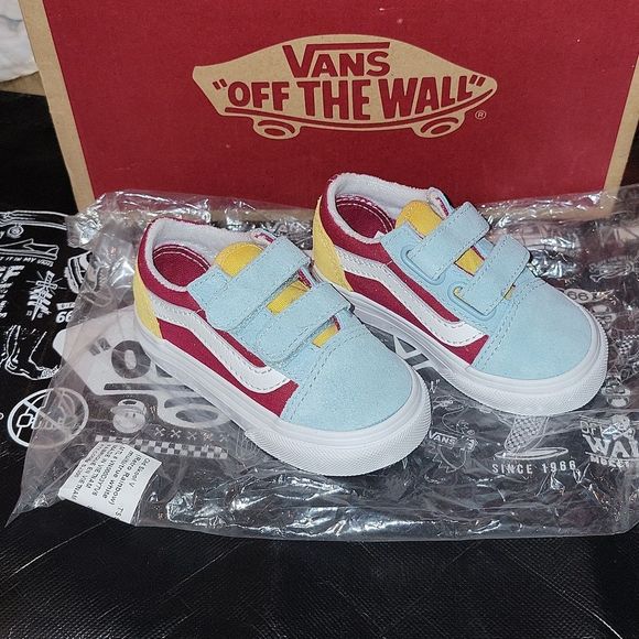 Vans Other - New RARE Vans Old Skool V Double Velcro Shoes Size 5 Retro Rainbow / White